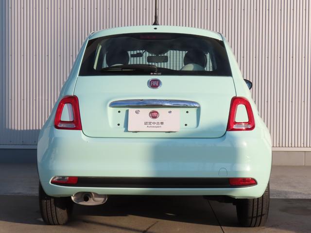 ５００ １．２　カルト　１．２　ポップ　認定中古車保証　禁煙車　ＥＴＣ　ＡｐｐｌｅＣａｒｐｌａｙ　Ｂｌｕｅｔｏｏｔｈ　ＵＳＢ　ボディ同色インパネ　チェック柄シート　ホワイトステアリング　ＭＴモード（6枚目）