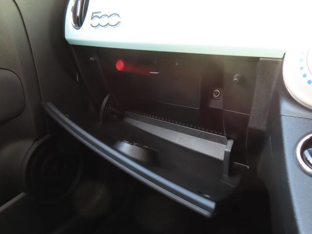 ５００ １．２　カルト　１．２　ポップ　認定中古車保証　禁煙車　ＥＴＣ　ＡｐｐｌｅＣａｒｐｌａｙ　Ｂｌｕｅｔｏｏｔｈ　ＵＳＢ　ボディ同色インパネ　チェック柄シート　ホワイトステアリング　ＭＴモード（40枚目）