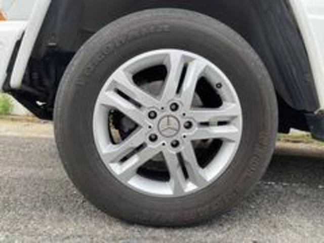 Ｇクラス Ｇ３５０ｄ　後期型／マルチファンクションステアリング／ラグジュアリーＰＫＧ／全席シートヒータ／スライディングルーフ／純正ナビシステム／バックカメラ／Ｈａｒｍａｎ　Ｋａｒｄｏｎ音響システム／ディストロニックプラス（10枚目）