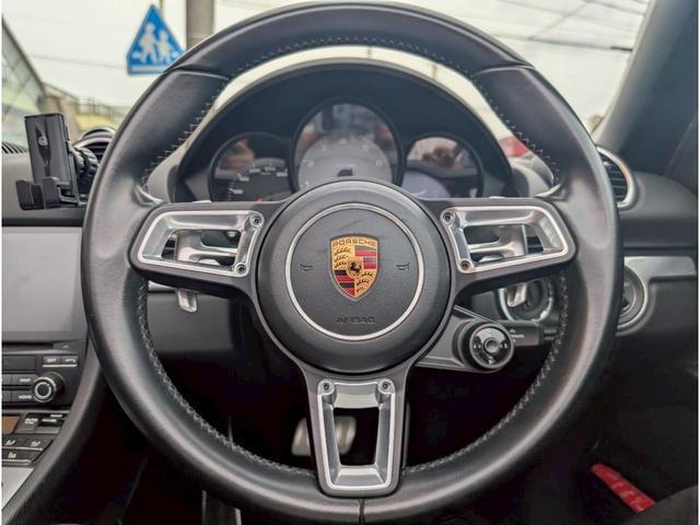 718ボクスター 718ボクスターS BOSEサウンド/シートヒーター/ブラックフルレザーシート/電格ミラー/純正AW/ポルシェクレスト/レッドキャリパー/ETC/ブラックアイ/パドルシフト(10枚目)