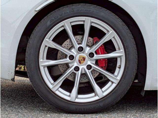 718ボクスター 718ボクスターS BOSEサウンド/シートヒーター/ブラックフルレザーシート/電格ミラー/純正AW/ポルシェクレスト/レッドキャリパー/ETC/ブラックアイ/パドルシフト(25枚目)