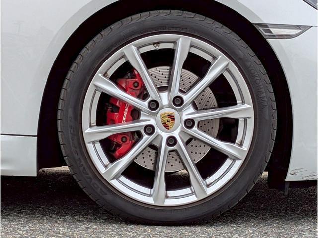 718ボクスター 718ボクスターS BOSEサウンド/シートヒーター/ブラックフルレザーシート/電格ミラー/純正AW/ポルシェクレスト/レッドキャリパー/ETC/ブラックアイ/パドルシフト(28枚目)