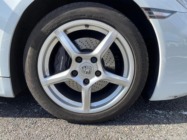 718ボクスター 718ボクスター PDK交換済/フルレザーシート/PCM/電動オープン/バックカメラ/スポーツステアリング/シートヒーター/ETC/18インチ純正アルミ/パドルシフト(11枚目)