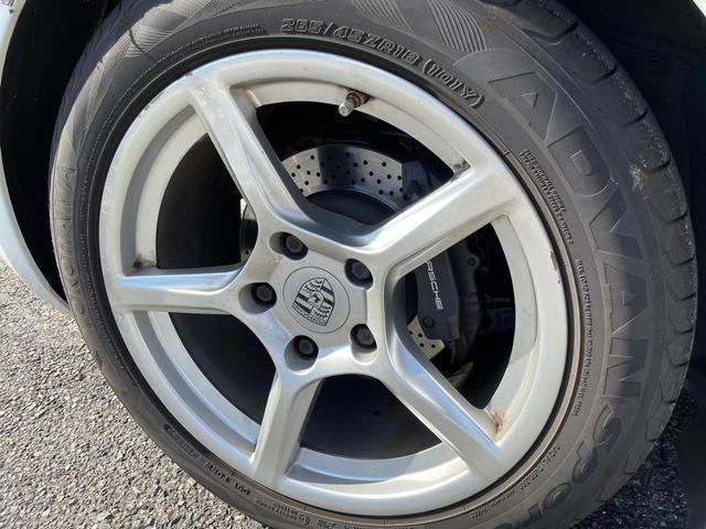 718ボクスター 718ボクスター PDK交換済/フルレザーシート/PCM/電動オープン/バックカメラ/スポーツステアリング/シートヒーター/ETC/18インチ純正アルミ/パドルシフト(13枚目)