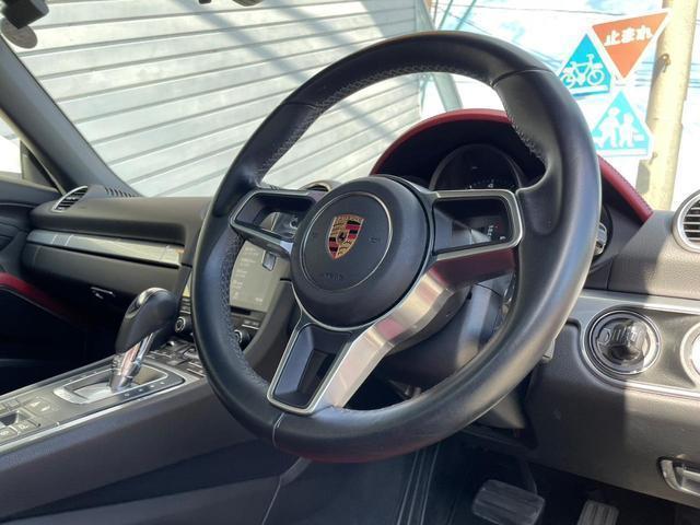 718ボクスター 718ボクスター PDK交換済/フルレザーシート/PCM/電動オープン/バックカメラ/スポーツステアリング/シートヒーター/ETC/18インチ純正アルミ/パドルシフト(17枚目)