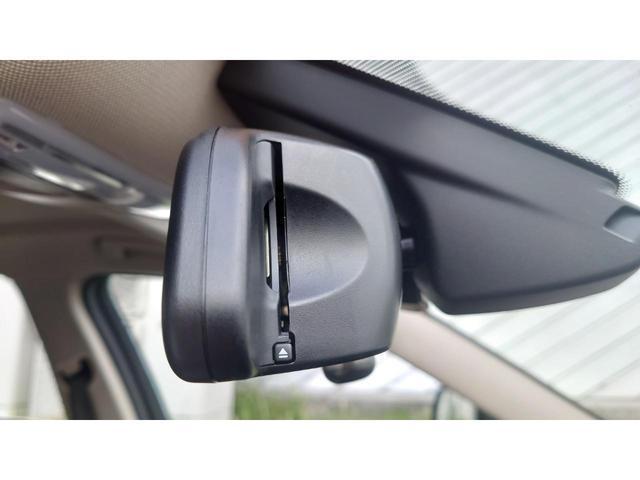 D3 ビターボ リムジン 電動フロント/スポーツシート/ALPINAスポーツステアリング/ALPINA19AW/純正ナビ/バックカメラ/ミラーETC/ワンオーナー(12枚目)