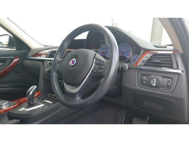 D3 ビターボ リムジン 電動フロント/スポーツシート/ALPINAスポーツステアリング/ALPINA19AW/純正ナビ/バックカメラ/ミラーETC/ワンオーナー(24枚目)