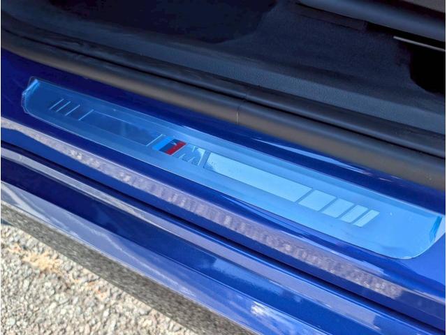 Ｘ１ ｘＤｒｉｖｅ　２０ｄ　Ｍスポーツ　Ｍ　Ｓｐｏｒｔ専用カラー／ハーフレザーシート／シートヒーター／ＬＣＷ／ヘッドアップディスプレイ／３６０度カメラ／ワイヤレスＣ／インテリアカメラ／ＥＴＣ／ドラレコ／パワーバックドア／ＰＷシート（21枚目）