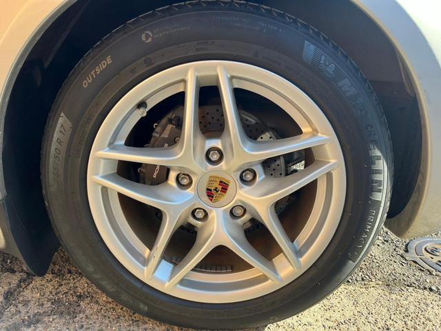 ボクスター ボクスター　後期型／ＰＤＫ／スポーツクロノパッケージ／電動オープン／ブラックハーフレザーインテリア／社外ナビＢｌｕｅｔｏｏｔｈ／リアビューカメラ／１７インチ純正アルミ／センター出しスポーツマフラ／ＥＴＣ（15枚目）