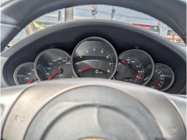 ９１１ ９１１カレラ　ＭＴ車／後期型／ＥＴＣ／バックカメラ／ナビ／イエローキャリパー／純正アルミホイール／ブラックフルレザート／左ハンドル／後期型ＬＥＤテールライト（14枚目）