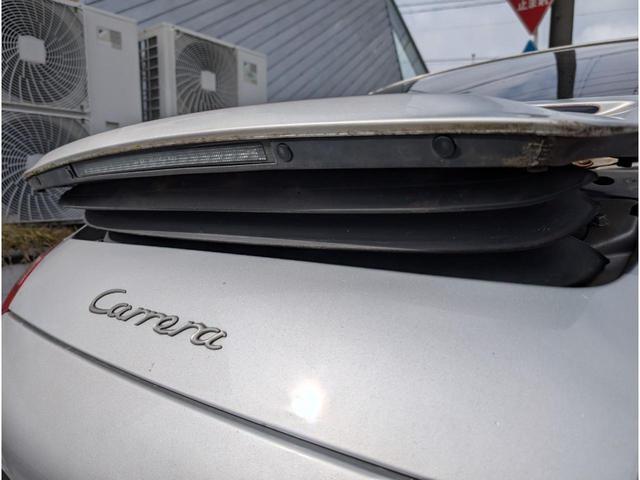 ９１１ ９１１カレラ　ＭＴ車／後期型／ＥＴＣ／バックカメラ／ナビ／イエローキャリパー／純正アルミホイール／ブラックフルレザート／左ハンドル／後期型ＬＥＤテールライト（34枚目）