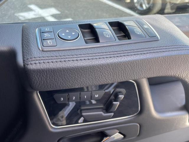 Gクラス G350d 後期型/AMGブラックデザインホイール/ラグジュアリーPKG/全席シートヒータ/スライディングルーフ/純正ナビシステム/バックカメラ/Harman Kardon音響システム/ディストロニックプラス(24枚目)