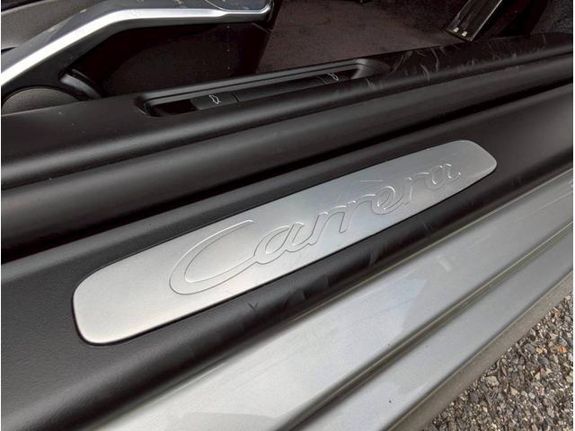 911 911カレラ スポーツクロノPKG/スポーツプラス/PASM/黒革シート/シートヒーター/キセノンライト/KENWOODディスプレイオーディオ/AppleCarPlay対応(16枚目)
