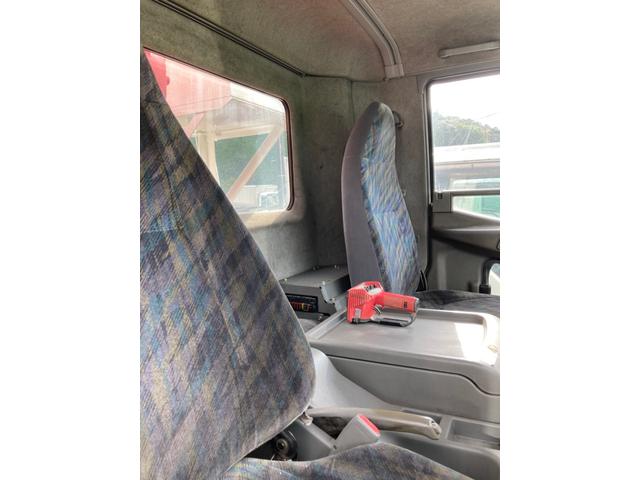 NOX適合ラジコン付3段クレーンユニック アルミブロック 2650kg積載車(31枚目)