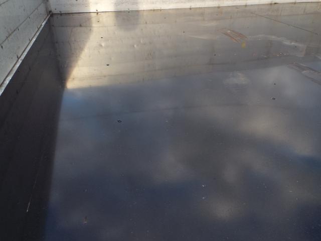 キャンター NOX適合3000kg積載 平ボディ ディーゼルターボ 運搬 3t 足場材 走行距離8.4万キロ以下 車検有り 令和7年10月(24枚目)