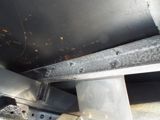 キャンター NOX適合3000kg積載 平ボディ ディーゼルターボ 運搬 3t 足場材 走行距離8.4万キロ以下 車検有り 令和7年10月(28枚目)