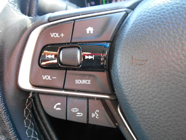 インサイト EX ETC クリアランスソナー レーンアシスト オートクルーズコントロール 衝突被害軽減システム バックカメラ ナビ アルミホイール オートライト LEDヘッドランプ CVT シートヒーター スマートキー(18枚目)