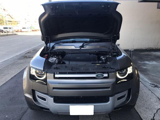 ディフェンダー １１０ＸＳエディション　Ｐ３００　４ＷＤ　全周囲カメラ　クリアランスソナー　オートクルーズコントロール　レーンアシスト　パワーシート　衝突被害軽減システム　サンルーフ　ナビ　オートライト　ＬＥＤヘッドランプ　アルミホイール（10枚目）