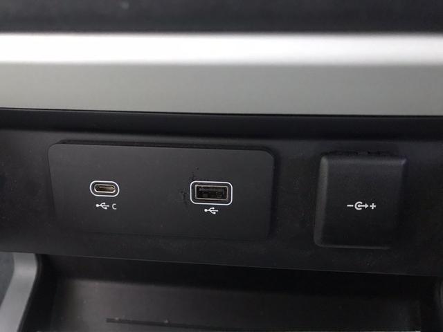 ディフェンダー １１０ＸＳエディション　Ｐ３００　４ＷＤ　全周囲カメラ　クリアランスソナー　オートクルーズコントロール　レーンアシスト　パワーシート　衝突被害軽減システム　サンルーフ　ナビ　オートライト　ＬＥＤヘッドランプ　アルミホイール（47枚目）