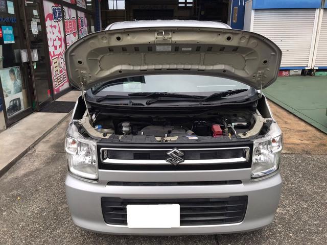 ワゴンＲ ハイブリッドＦＸ　レーンアシスト　衝突被害軽減システム　オートライト　スマートキー　アイドリングストップ　電動格納ミラー　シートヒーター　ベンチシート　ＣＶＴ　盗難防止システム　ＡＢＳ　ＥＳＣ　ＣＤ（10枚目）