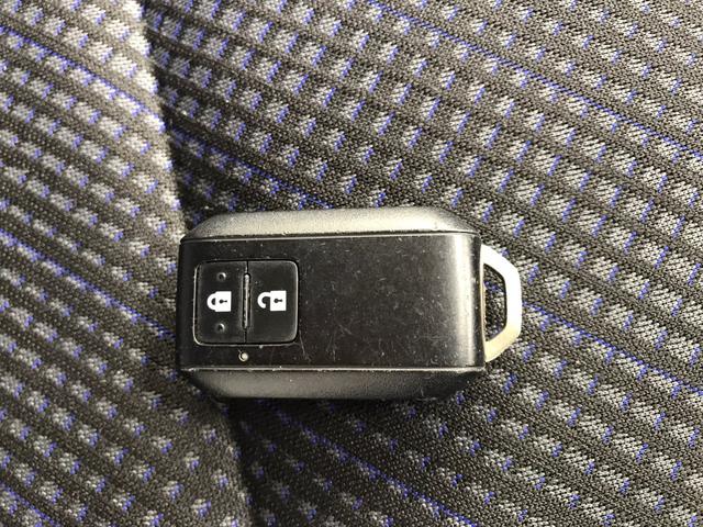 ワゴンＲ ハイブリッドＦＸ　レーンアシスト　衝突被害軽減システム　オートライト　スマートキー　アイドリングストップ　電動格納ミラー　シートヒーター　ベンチシート　ＣＶＴ　盗難防止システム　ＡＢＳ　ＥＳＣ　ＣＤ（44枚目）