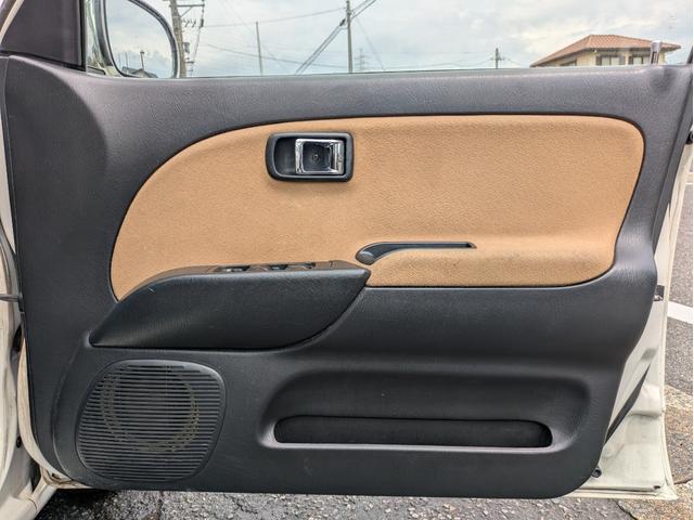 ミラジーノ ジーノ　後期型　タイベル交換済　保証６か月　シートカバー　社外ホイールキャップ　フォグランプグリル　ピアノブラック調パーツ　ローダウン（22枚目）