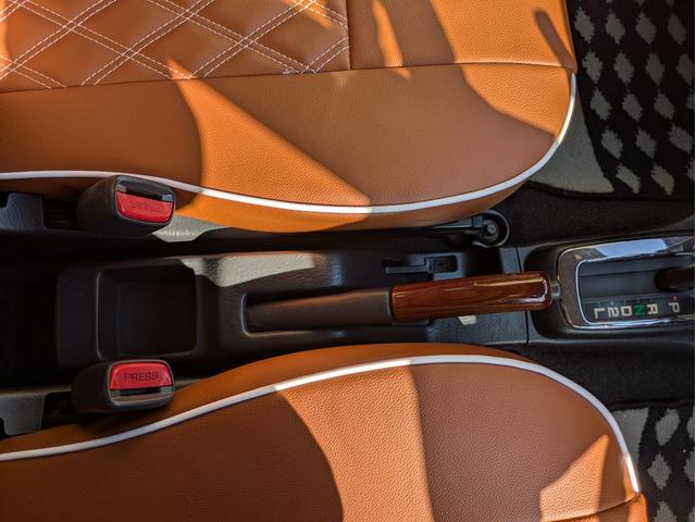 ミラジーノ ミニライトスペシャルターボ　全塗装　ルーフホワイト　ターボ車　タイベル交換済　タイヤ新品　車検整備付　保証６ヶ月　新品シートカバー　ウッド調パーツ　ナビ　ＥＴＣ（29枚目）