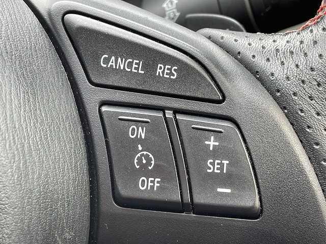 XD OBDチェック済 4WD 全塗装済み 純正ナビ クルーズコントロール パドルシフト フルセグ CD/DVD再生 Bluetooth バックカメラ ETC プッシュスタート 純正17インチAW(5枚目)