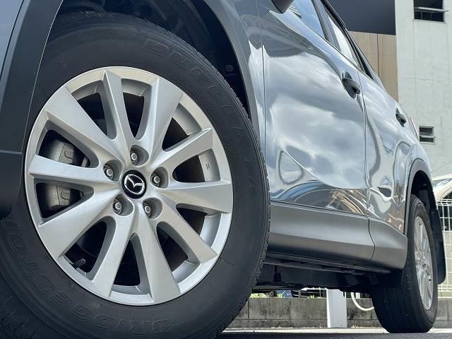 XD OBDチェック済 4WD 全塗装済み 純正ナビ クルーズコントロール パドルシフト フルセグ CD/DVD再生 Bluetooth バックカメラ ETC プッシュスタート 純正17インチAW(11枚目)