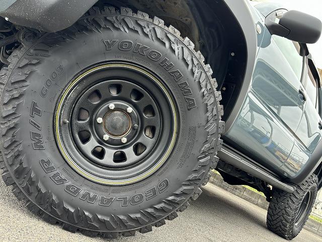 ＳＳＲ－Ｘ　全塗装済　４ＷＤ　ＲＯＵＧＨＣＯＵＮＴＲＹ６インチリフトアップ　ヒッチメンバー　センターデフロック　サンルーフ　ディスプレイオーディオ　バックカメラ　ＥＴＣ　ジオランダーマッドテレーン　テールガード(19枚目)