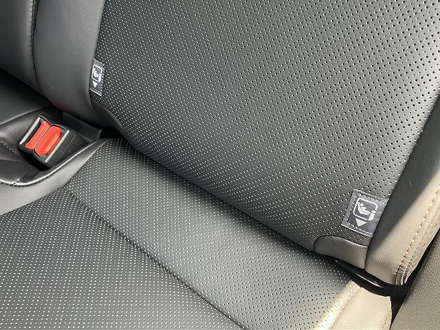 ハリアーハイブリッド Ｚ　“Ｌｅａｔｈｅｒ　Ｐａｃｋａｇｅ”　禁煙　純正ナビ　フルセグＴＶ　全周囲カメラ　ＪＢＬサウンド　黒革シート　ＥＴＣ２．０　パワーシート　シートヒーター／クーラー　ステアリングヒーター　電動リアゲート　ＡＣ１００Ｖ　純正１９インチＡＷ（50枚目）
