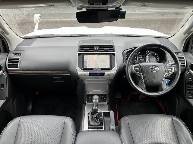 ランドクルーザープラド ＴＸ　“Ｌパッケージ”　禁煙車　サンルーフ　アルパイン９型ナビＢＩＧＸ　黒革　シートヒーター／クーラー　ＬＥＤヘッドライト　ルーフレール　バックカメラ　ＥＴＣ　パワーシート　クルーズコントロール　ドラレコ　純正１７インチＡＷ（2枚目）