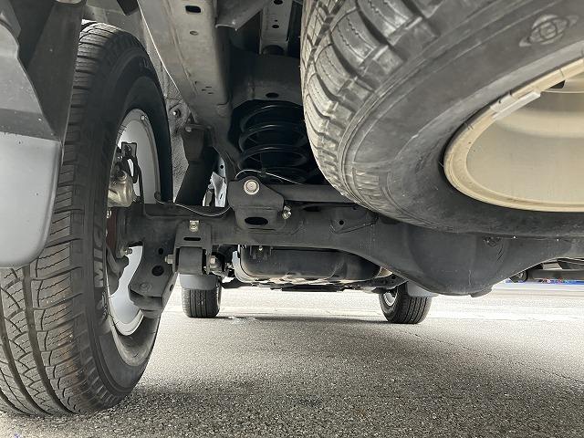 ランドクルーザープラド ＴＸ　“Ｌパッケージ”　禁煙車　サンルーフ　アルパイン９型ナビＢＩＧＸ　黒革　シートヒーター／クーラー　ＬＥＤヘッドライト　ルーフレール　バックカメラ　ＥＴＣ　パワーシート　クルーズコントロール　ドラレコ　純正１７インチＡＷ（41枚目）