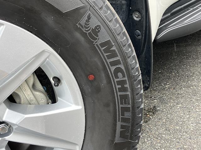 ランドクルーザープラド ＴＸ　“Ｌパッケージ”　禁煙車　サンルーフ　アルパイン９型ナビＢＩＧＸ　黒革　シートヒーター／クーラー　ＬＥＤヘッドライト　ルーフレール　バックカメラ　ＥＴＣ　パワーシート　クルーズコントロール　ドラレコ　純正１７インチＡＷ（51枚目）