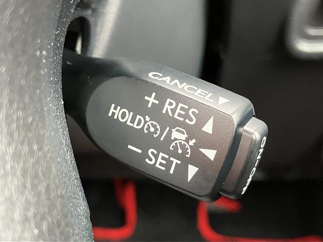 ランドクルーザープラド ＴＸ　“Ｌパッケージ”　禁煙車　サンルーフ　アルパイン９型ナビＢＩＧＸ　黒革　シートヒーター／クーラー　ＬＥＤヘッドライト　ルーフレール　バックカメラ　ＥＴＣ　パワーシート　クルーズコントロール　ドラレコ　純正１７インチＡＷ（65枚目）