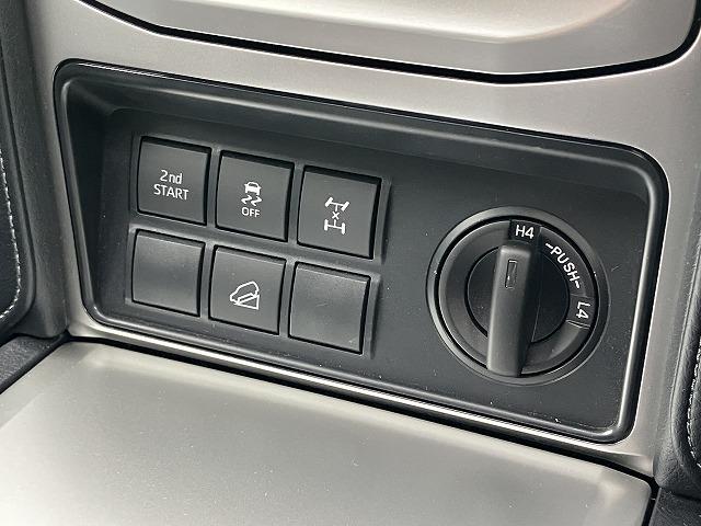 ランドクルーザープラド ＴＸ　“Ｌパッケージ”　禁煙車　サンルーフ　アルパイン９型ナビＢＩＧＸ　黒革　シートヒーター／クーラー　ＬＥＤヘッドライト　ルーフレール　バックカメラ　ＥＴＣ　パワーシート　クルーズコントロール　ドラレコ　純正１７インチＡＷ（70枚目）