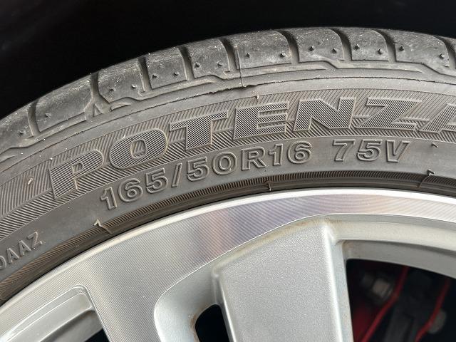 コペン セロ　禁煙車　６速マニュアル　ターボ　シートヒーター　ＥＴＣ　純正１６インチアルミ　プッシュスタート　オートエアコン　電動格納ミラー　ＧＴスペックアルミペダル　フォグランプ　社外足回り　社外マフラー（66枚目）