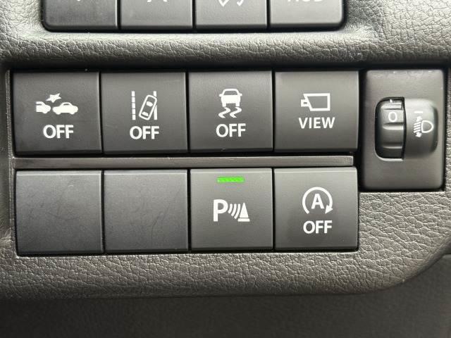 フロンクス ベースグレード　禁煙車　全周囲カメラ　純正ナビ　フルセグＴＶ　ハーフレザーシート　ＥＴＣ　シートヒーター　追従クルーズコントロール　ＢＳＭ　ＬＥＤヘッドライト　Ｑｉ充電　ＥＴＣ　純正１６インチアルミ　プッシュスタート（7枚目）