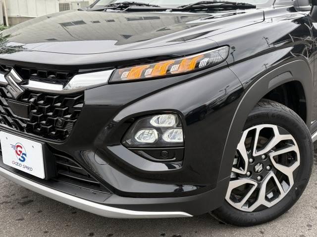フロンクス ベースグレード　禁煙車　全周囲カメラ　純正ナビ　フルセグＴＶ　ハーフレザーシート　ＥＴＣ　シートヒーター　追従クルーズコントロール　ＢＳＭ　ＬＥＤヘッドライト　Ｑｉ充電　ＥＴＣ　純正１６インチアルミ　プッシュスタート（18枚目）