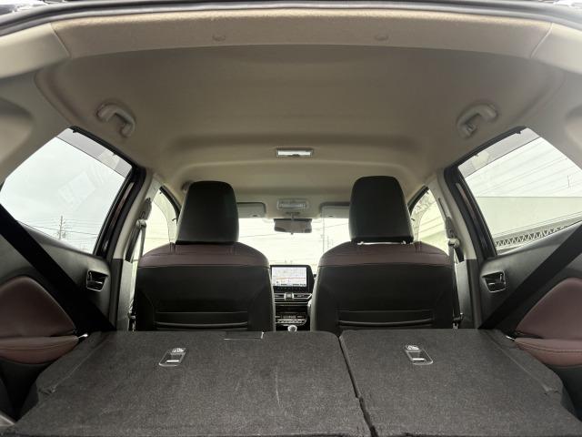 フロンクス ベースグレード　禁煙車　全周囲カメラ　純正ナビ　フルセグＴＶ　ハーフレザーシート　ＥＴＣ　シートヒーター　追従クルーズコントロール　ＢＳＭ　ＬＥＤヘッドライト　Ｑｉ充電　ＥＴＣ　純正１６インチアルミ　プッシュスタート（62枚目）