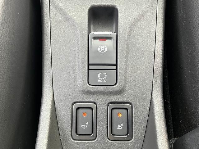 フロンクス ベースグレード　禁煙車　全周囲カメラ　ＢＳＭ　ＥＴＣ　純正ナビ　フルセグＴＶ　ＬＥＤヘッドライト　シートヒーター　ドラレコ　純正１６インチアルミ　追従クルーズコントロール　ＨＵＤ　クリアランスソナー　衝突軽減ブレーキ（9枚目）