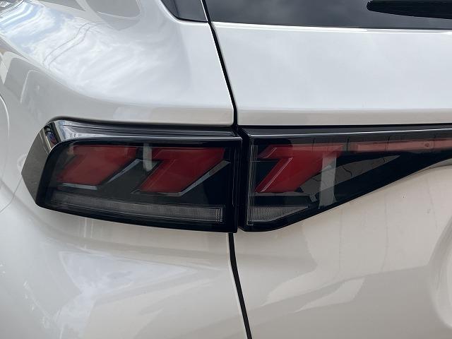 フロンクス ベースグレード　禁煙車　全周囲カメラ　ＢＳＭ　ＥＴＣ　純正ナビ　フルセグＴＶ　ＬＥＤヘッドライト　シートヒーター　ドラレコ　純正１６インチアルミ　追従クルーズコントロール　ＨＵＤ　クリアランスソナー　衝突軽減ブレーキ（62枚目）