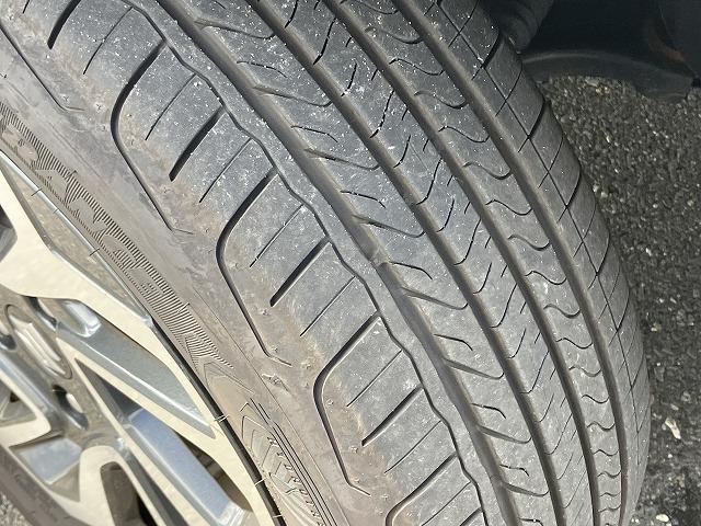 フロンクス ベースグレード　禁煙車　全周囲カメラ　ＢＳＭ　ＥＴＣ　純正ナビ　フルセグＴＶ　ＬＥＤヘッドライト　シートヒーター　ドラレコ　純正１６インチアルミ　追従クルーズコントロール　ＨＵＤ　クリアランスソナー　衝突軽減ブレーキ（70枚目）
