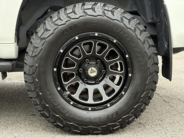 TOYOTA LAND CRUISER PRADO TX