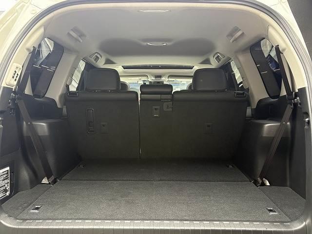 ランドクルーザープラド TX Lパッケージ 禁煙車 サンルーフ ALPINEフローティングナビ 純正19インチAW シートヒーター/クーラー ETC 寒冷地仕様 ルーフレール トヨタセーフティセンス バックカメラ パワーシート バックフォグ(13枚目)