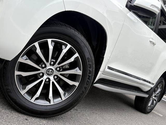 ランドクルーザープラド TX Lパッケージ 禁煙車 サンルーフ ALPINEフローティングナビ 純正19インチAW シートヒーター/クーラー ETC 寒冷地仕様 ルーフレール トヨタセーフティセンス バックカメラ パワーシート バックフォグ(19枚目)