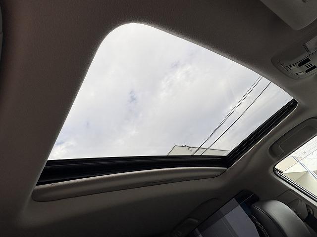 ランドクルーザープラド TX Lパッケージ 禁煙車 サンルーフ ALPINEフローティングナビ 純正19インチAW シートヒーター/クーラー ETC 寒冷地仕様 ルーフレール トヨタセーフティセンス バックカメラ パワーシート バックフォグ(69枚目)