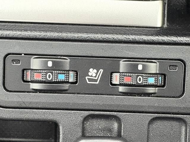 TOYOTA LAND CRUISER PRADO TX L PACKAGE