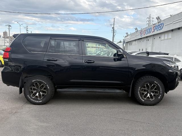 TOYOTA LAND CRUISER PRADO TX L PACKAGE