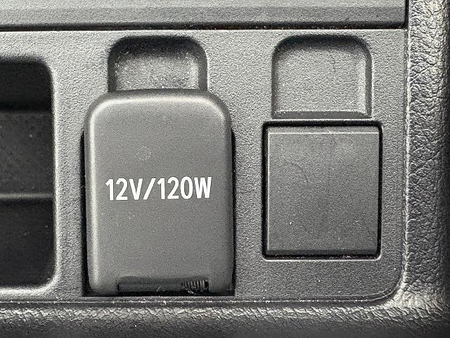 TOYOTA LAND CRUISER PRADO TX L PACKAGE